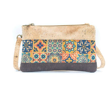 Load image into Gallery viewer, Natural Cork Crossbody Bag
