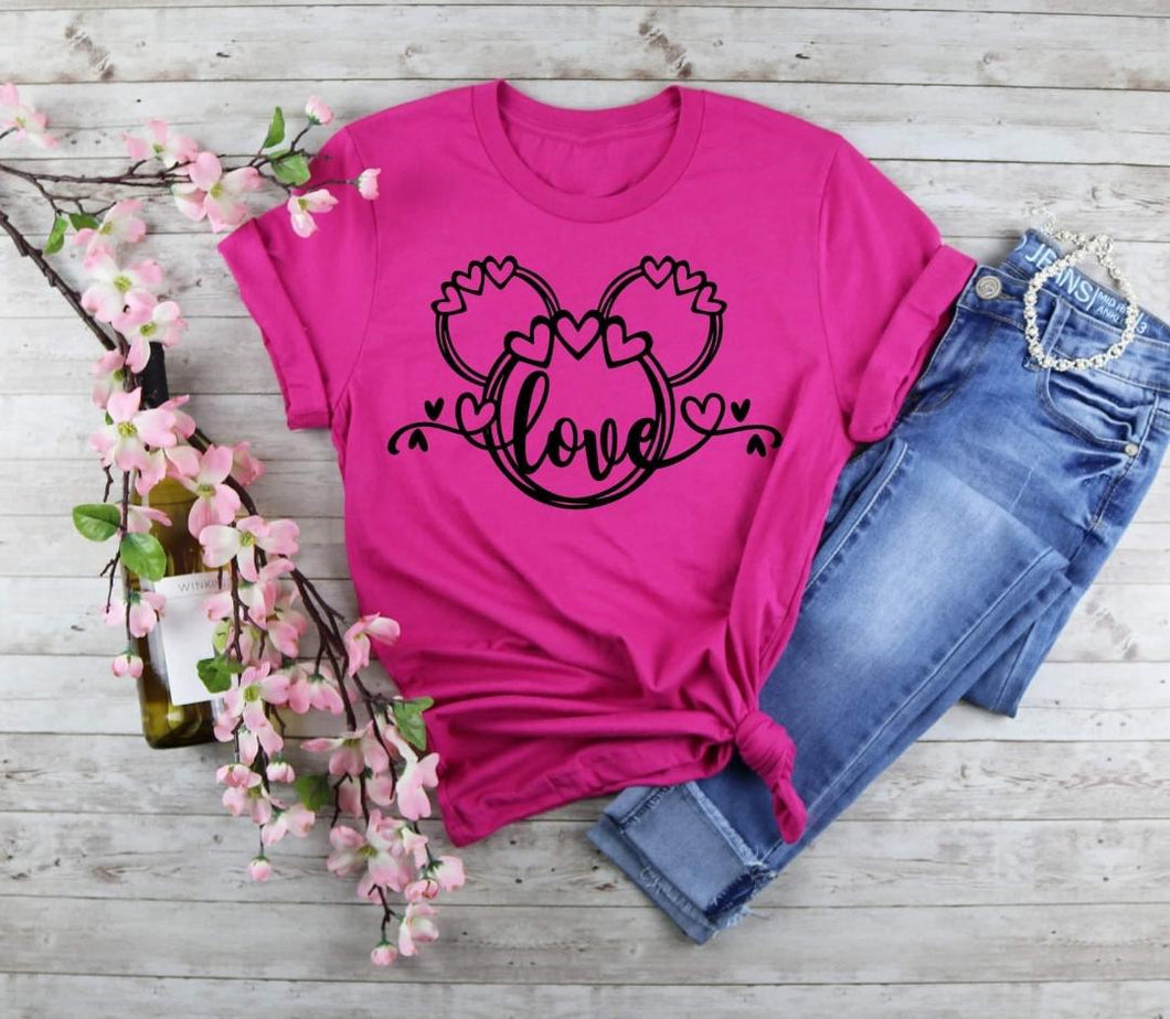 Love Graphic Tee